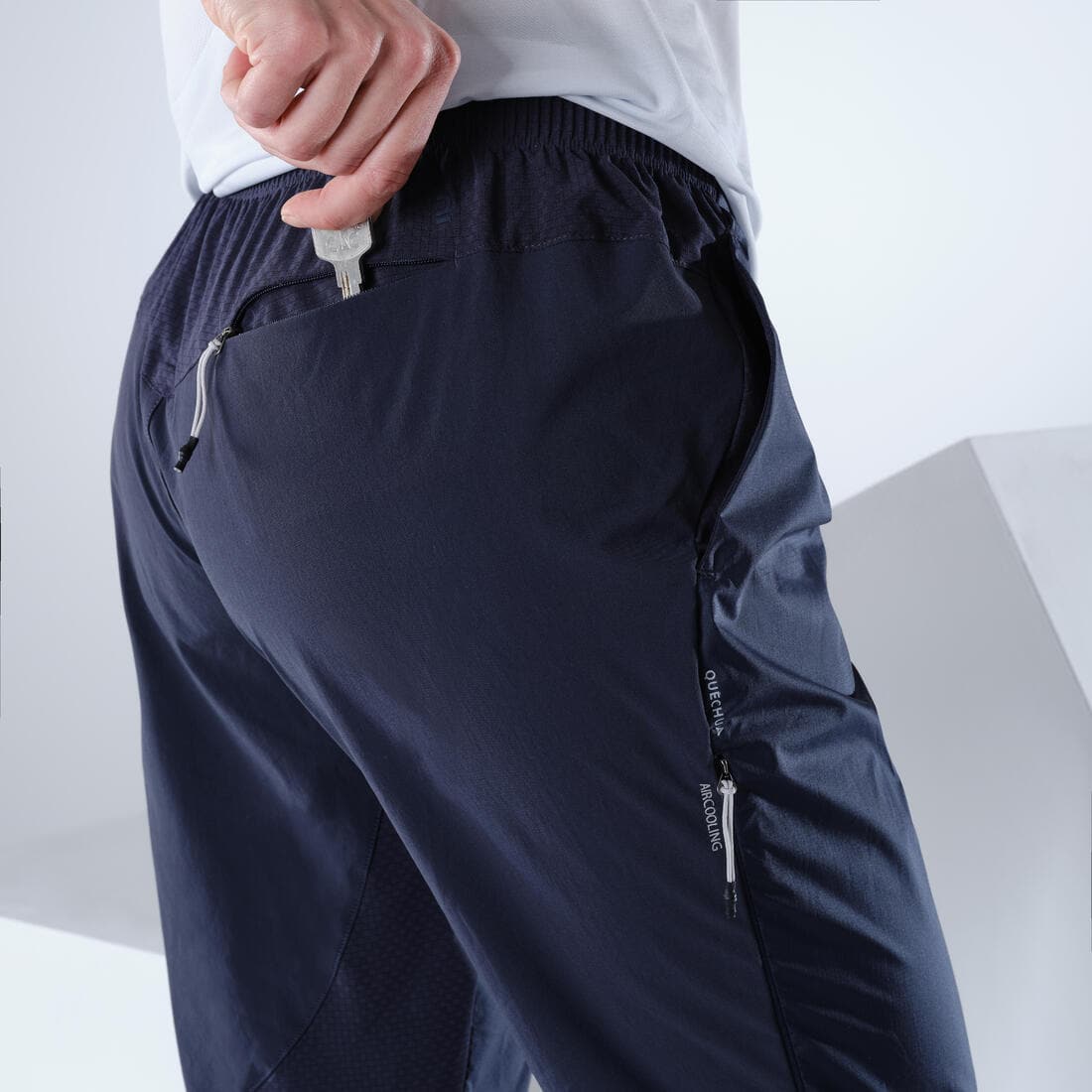 Pantalon ultra léger de randonnée rapide Femme FH500 bleu.