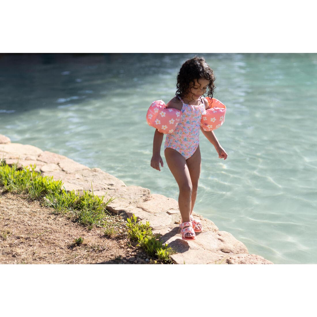 Brassards de piscine enfants rose imprimé "fleurs " 11-30 kg