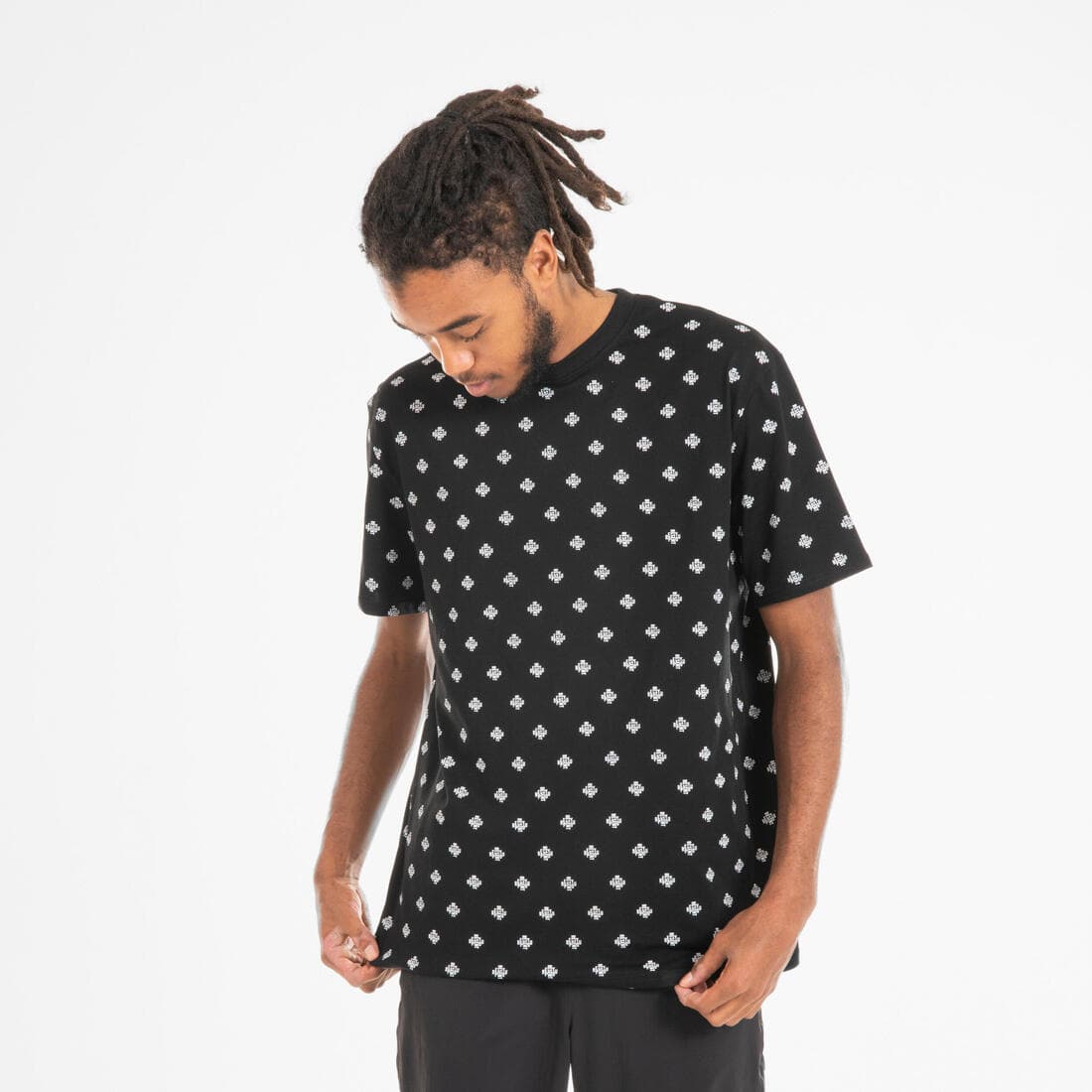 T-shirt manches courtes noir à motifs homme ou femme