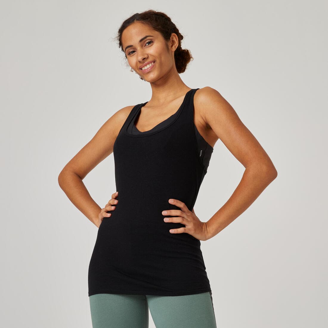 Débardeur slim col rond fitness femme