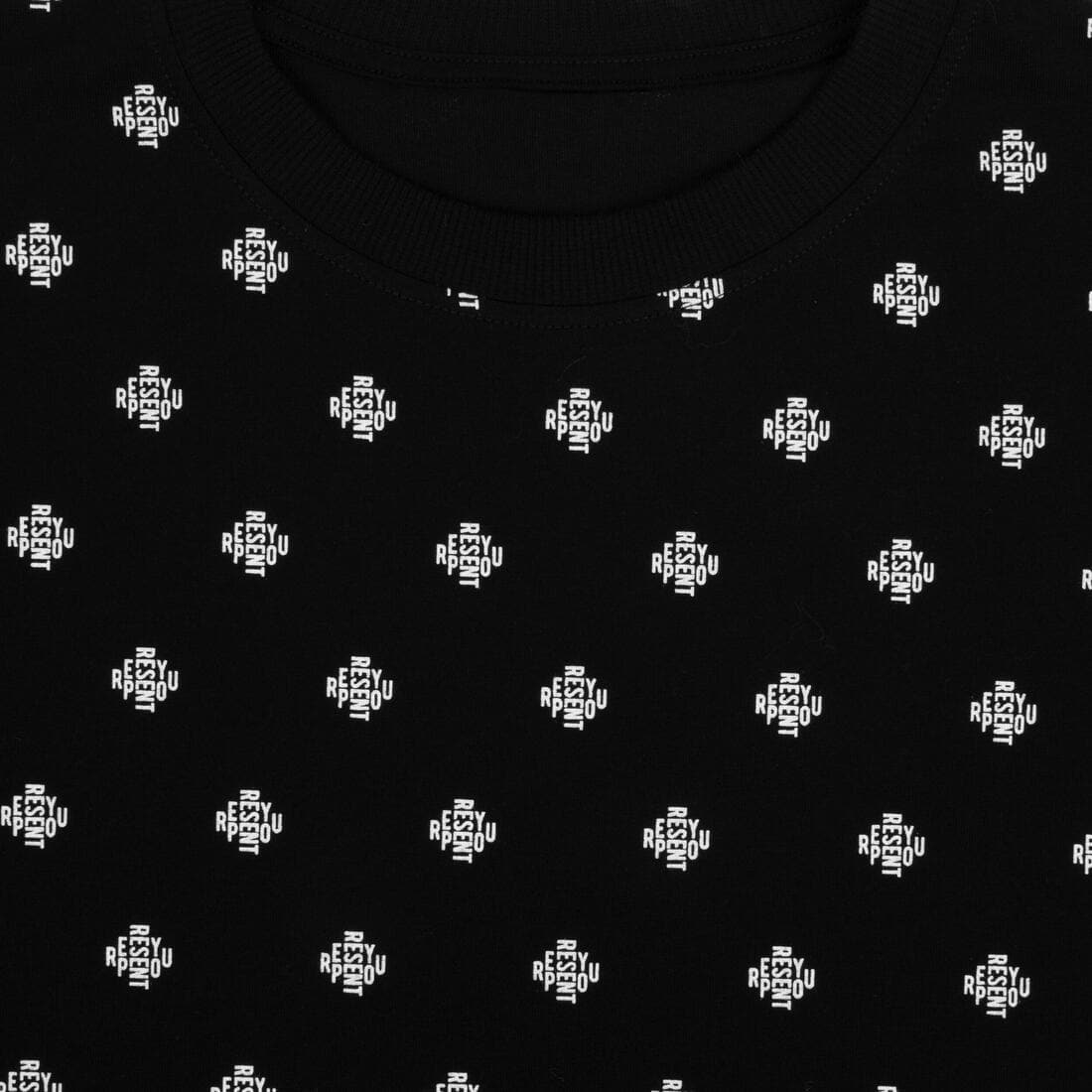 T-shirt manches courtes noir à motifs homme ou femme