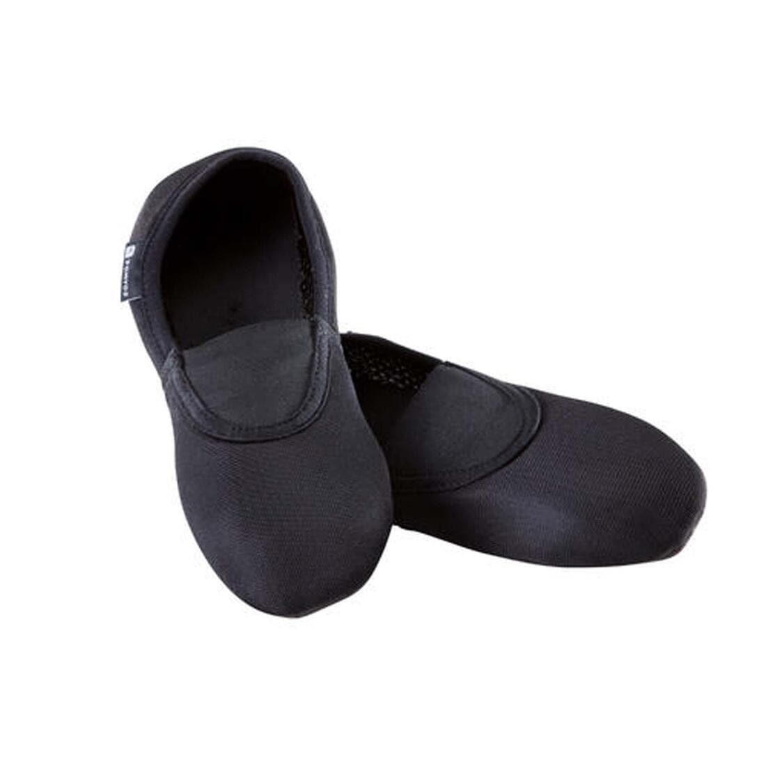 Chaussons gym fille et garçon en mesh noir