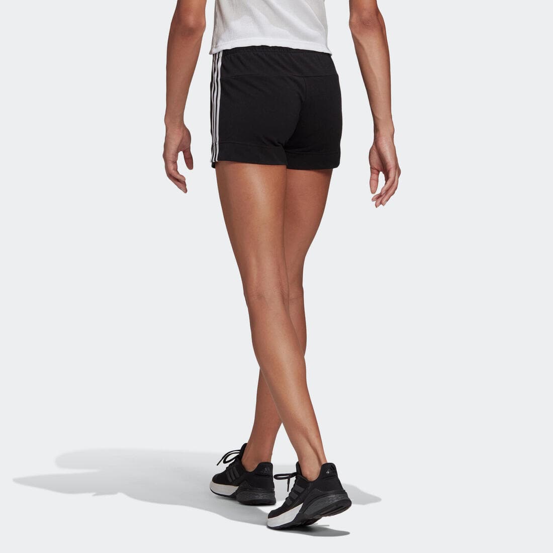 SHORT DE FITNESS SOFT TRAINING ADIDAS FEMME noir