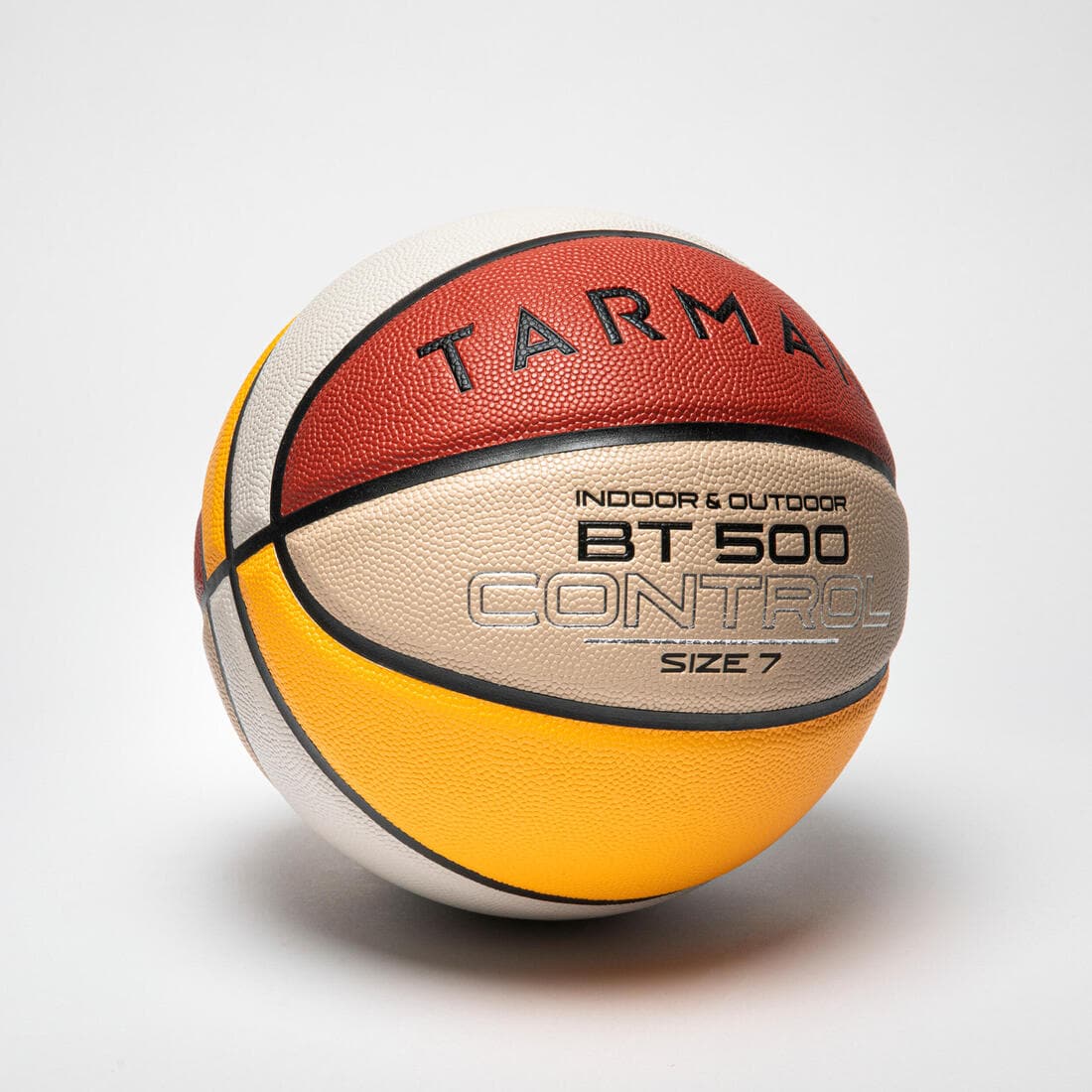 Ballon de basket BT500 taille 7 Marron Fiba garçon et homme à partir de 13 ans.