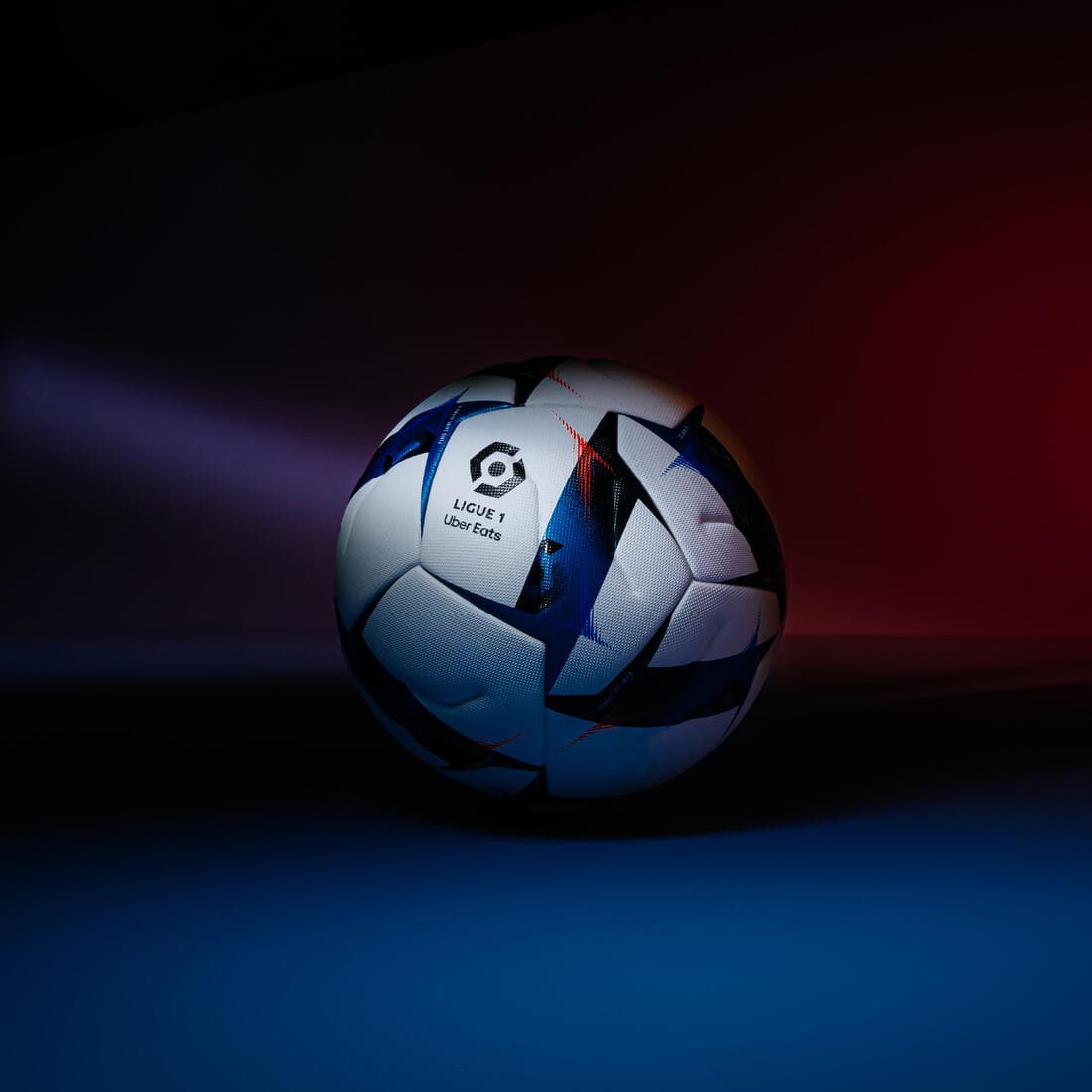 BALLON DE FOOTBALL LIGUE 2 BKT OFFICIEL MATCH BALL 2022 AVEC BOÎTE