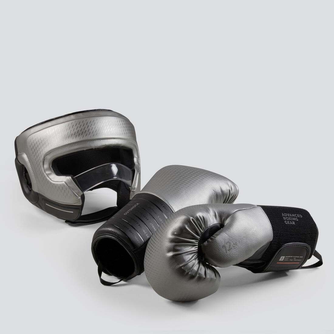 CASQUE DE BOXE OUVERT AVEC BARRE DE PROTECTION NASALE 900