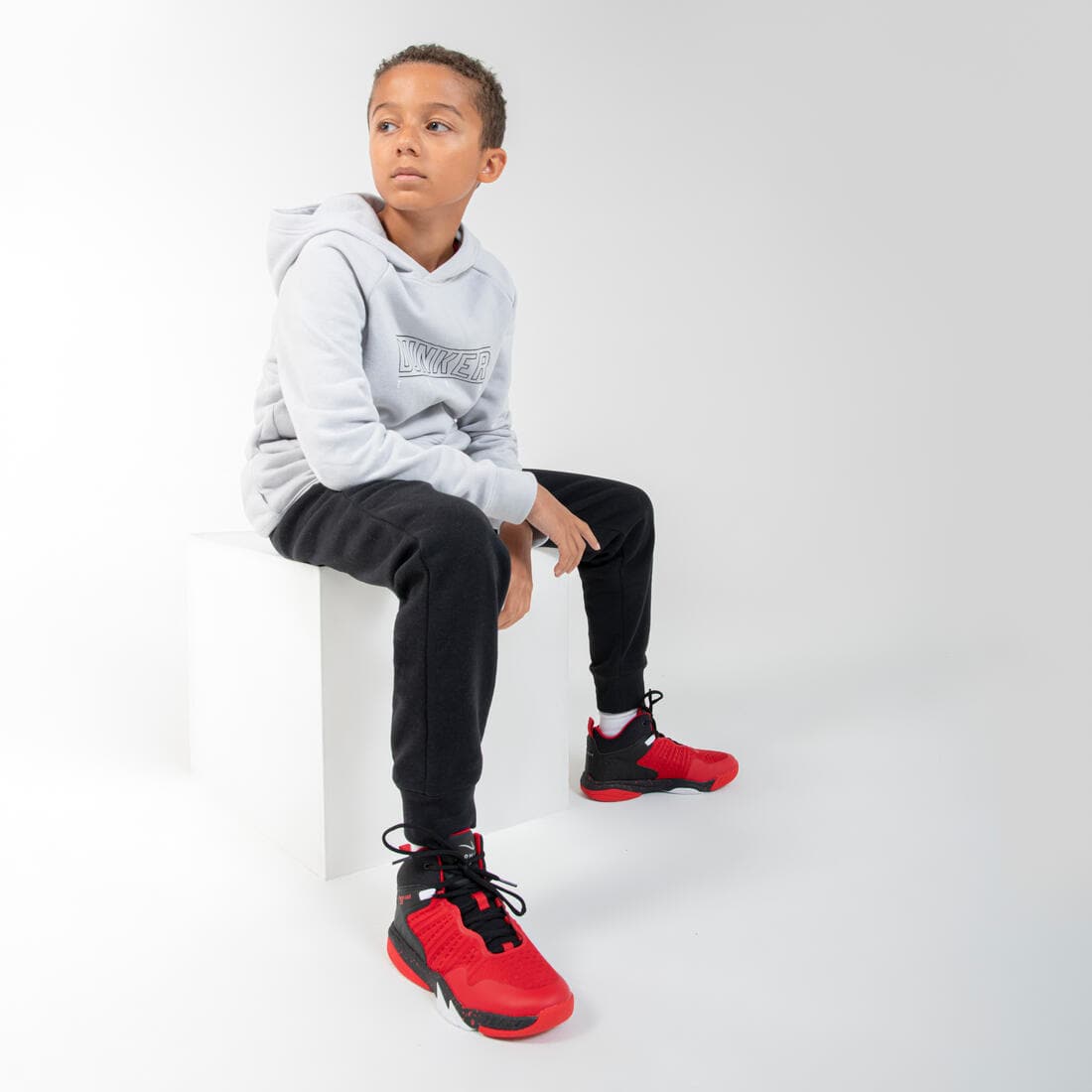 PANTALON DE BASKETBALL SUREVÊTEMENT ENFANT - P100 NOIR