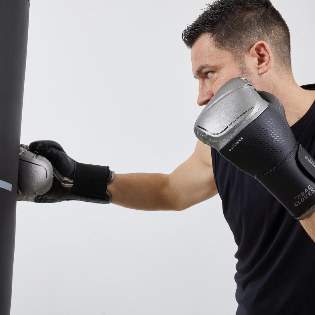 GANTS DE SAC DE FRAPPE 900 PRO BOXING NOIR/ARGENT