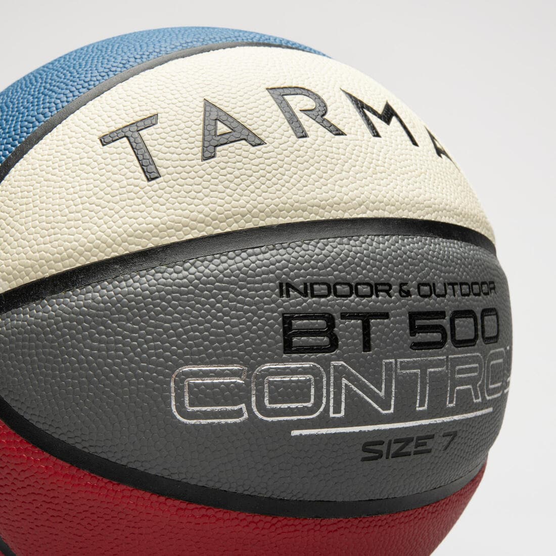 Ballon de basket BT500 taille 7 Marron Fiba garçon et homme à partir de 13 ans.