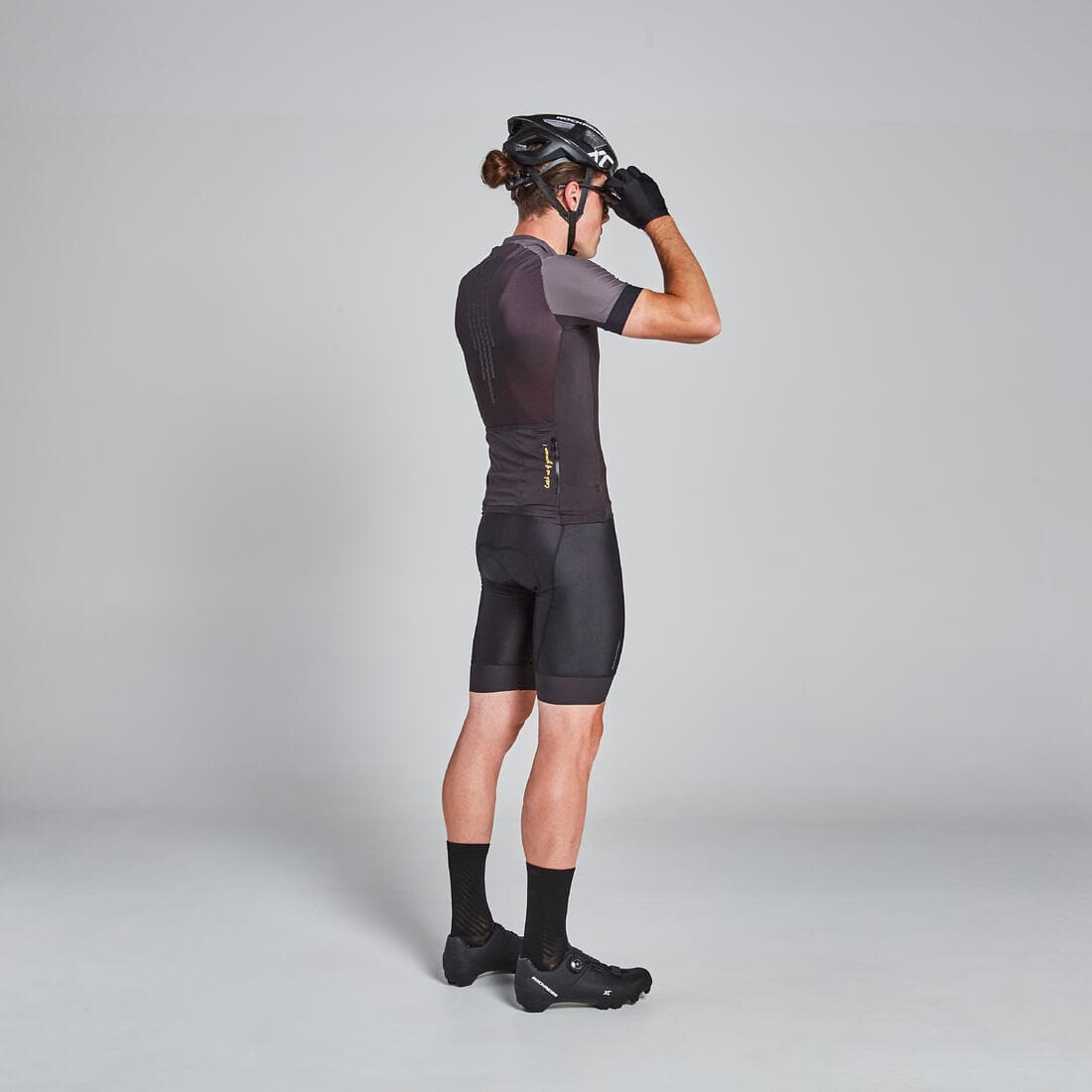 Maillot VTT XC Light Homme Noir et Ocre