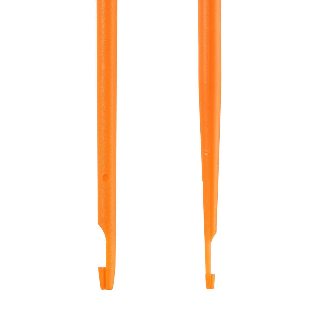 LOT DE 2 DEGORGEOIRS PF-DISG PLASTIQUE DE COULEUR ORANGE