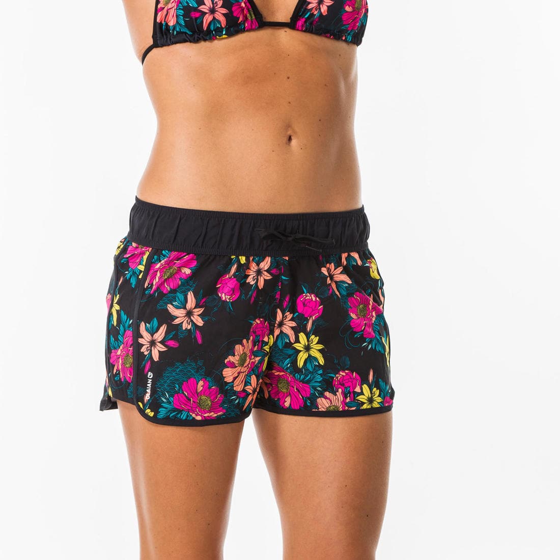 Boardshort surf femme TINI CORAIL avec ceinture élastiquée et cordon de serrage