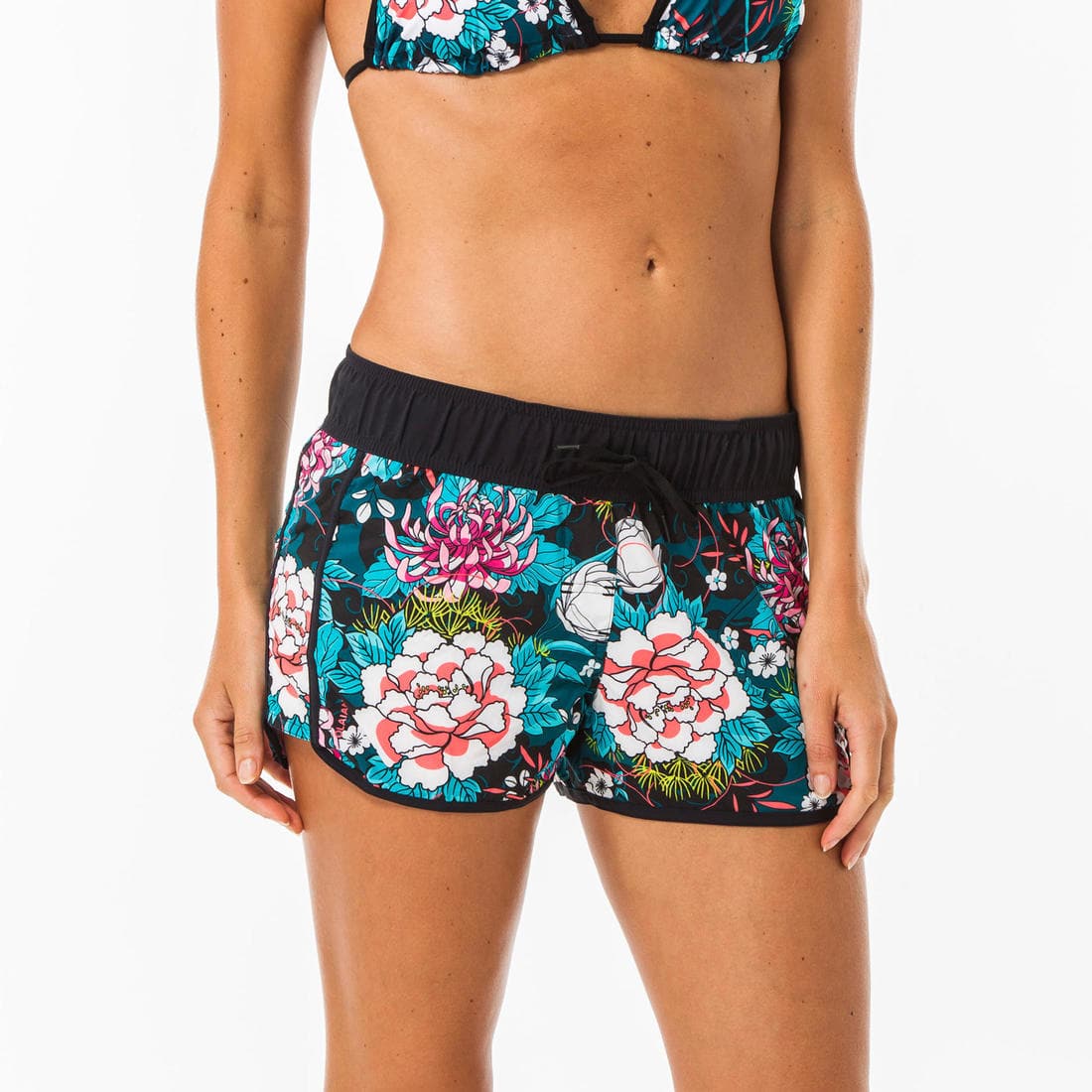 Boardshort surf femme TINI CORAIL avec ceinture élastiquée et cordon de serrage