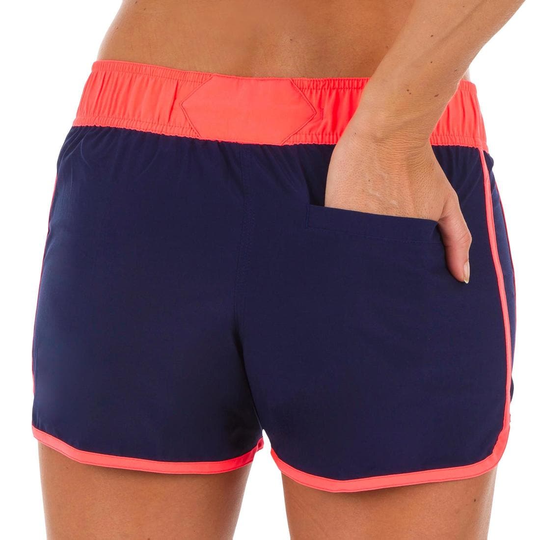 Boardshort surf femme TINI CORAIL avec ceinture élastiquée et cordon de serrage