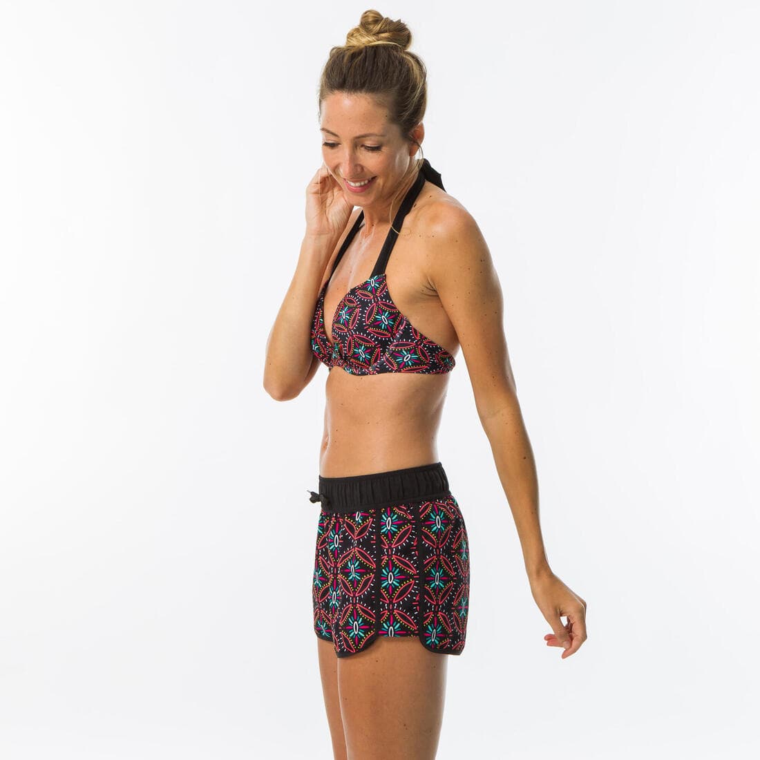 Boardshort surf femme TINI CORAIL avec ceinture élastiquée et cordon de serrage