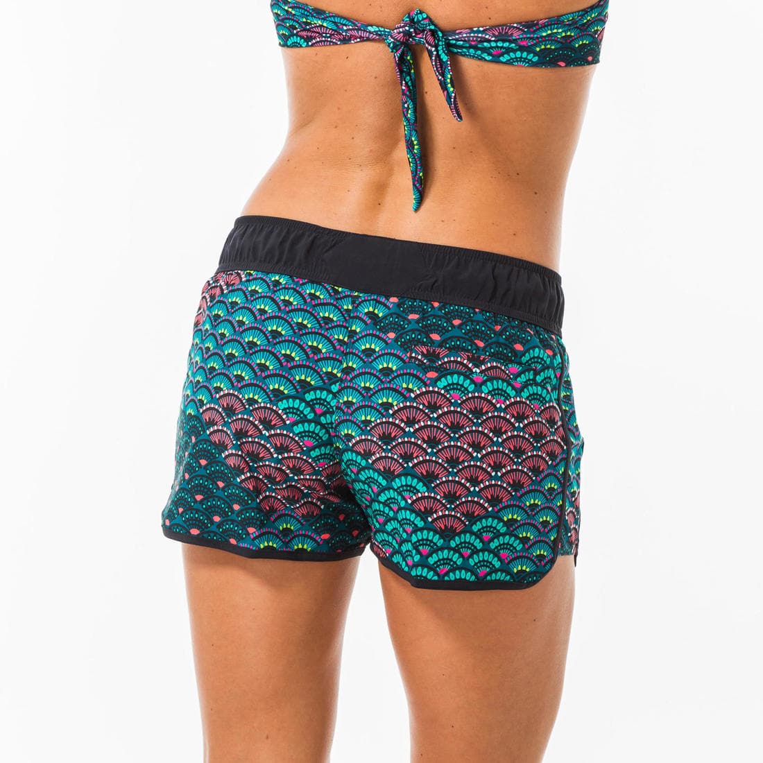 Boardshort surf femme TINI CORAIL avec ceinture élastiquée et cordon de serrage