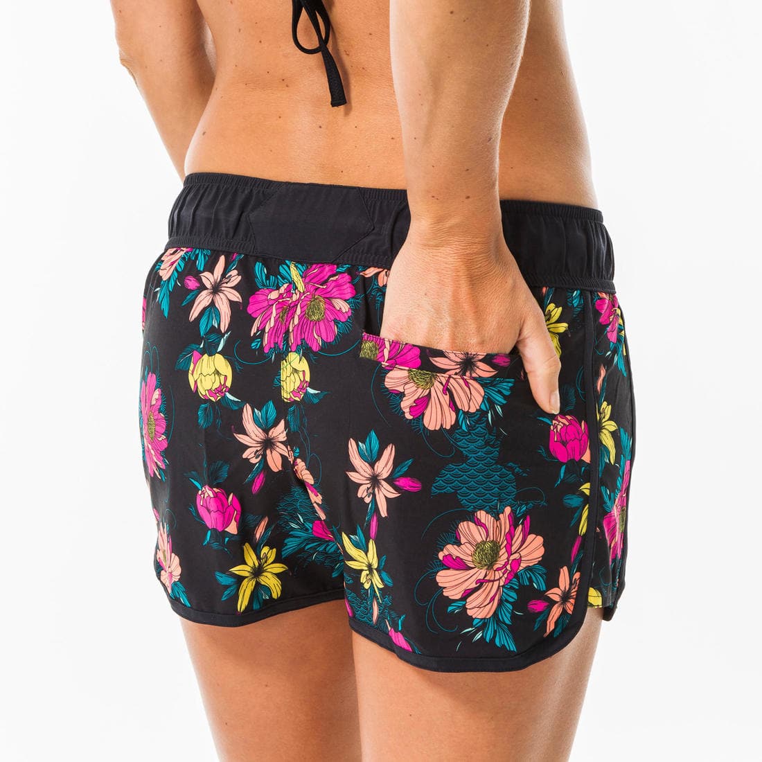 Boardshort surf femme TINI CORAIL avec ceinture élastiquée et cordon de serrage